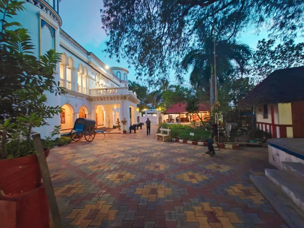 Chola Heritage Resort Kāraikkudi Eksteriør bilde