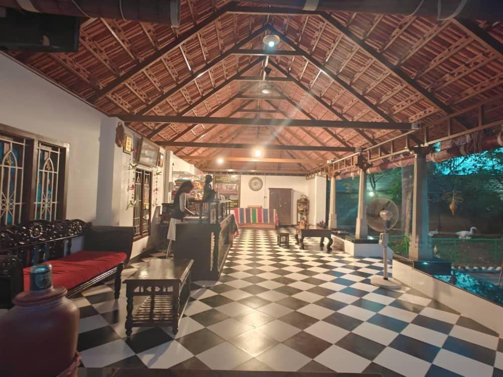 Chola Heritage Resort Kāraikkudi Eksteriør bilde